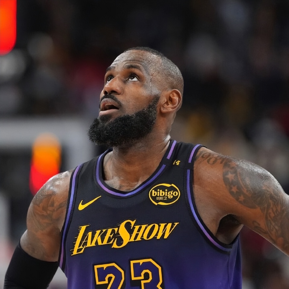 news, 詹姆斯已经, 备当年的统